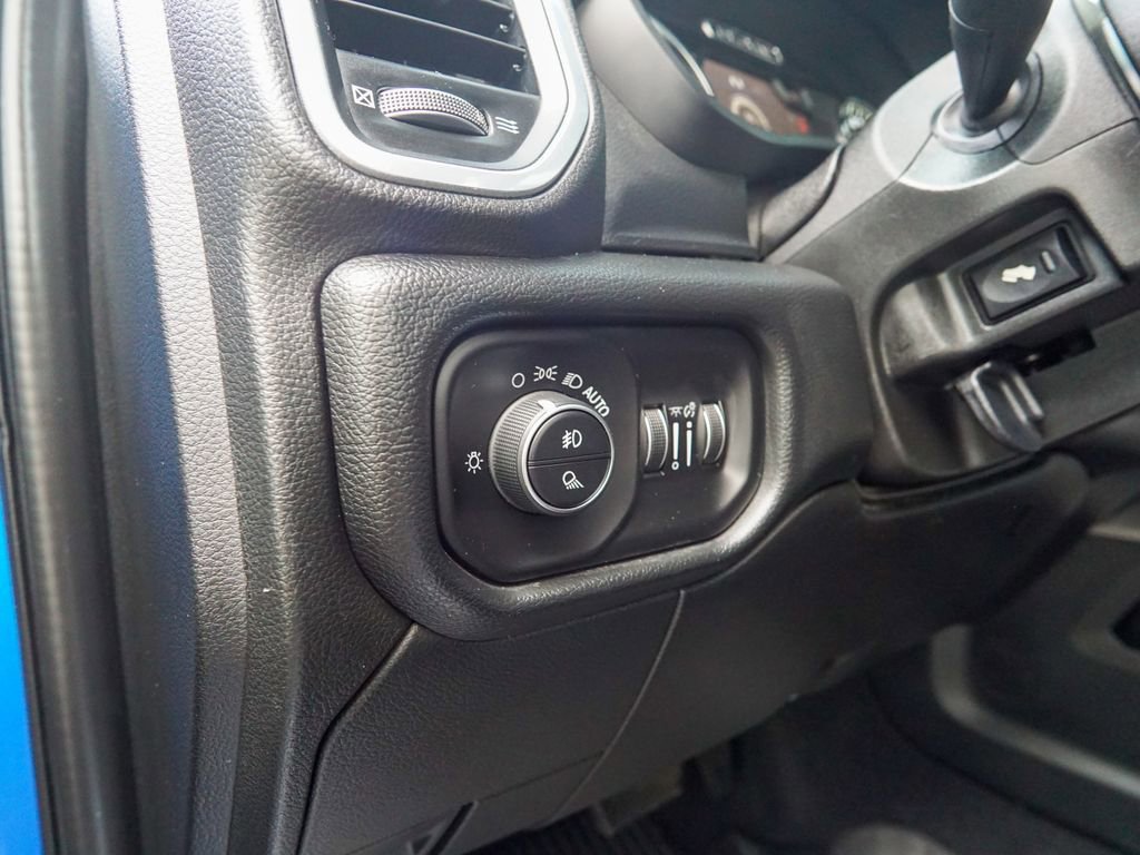Used 2020 RAM 2500 Laramie AWD/4WD image 25