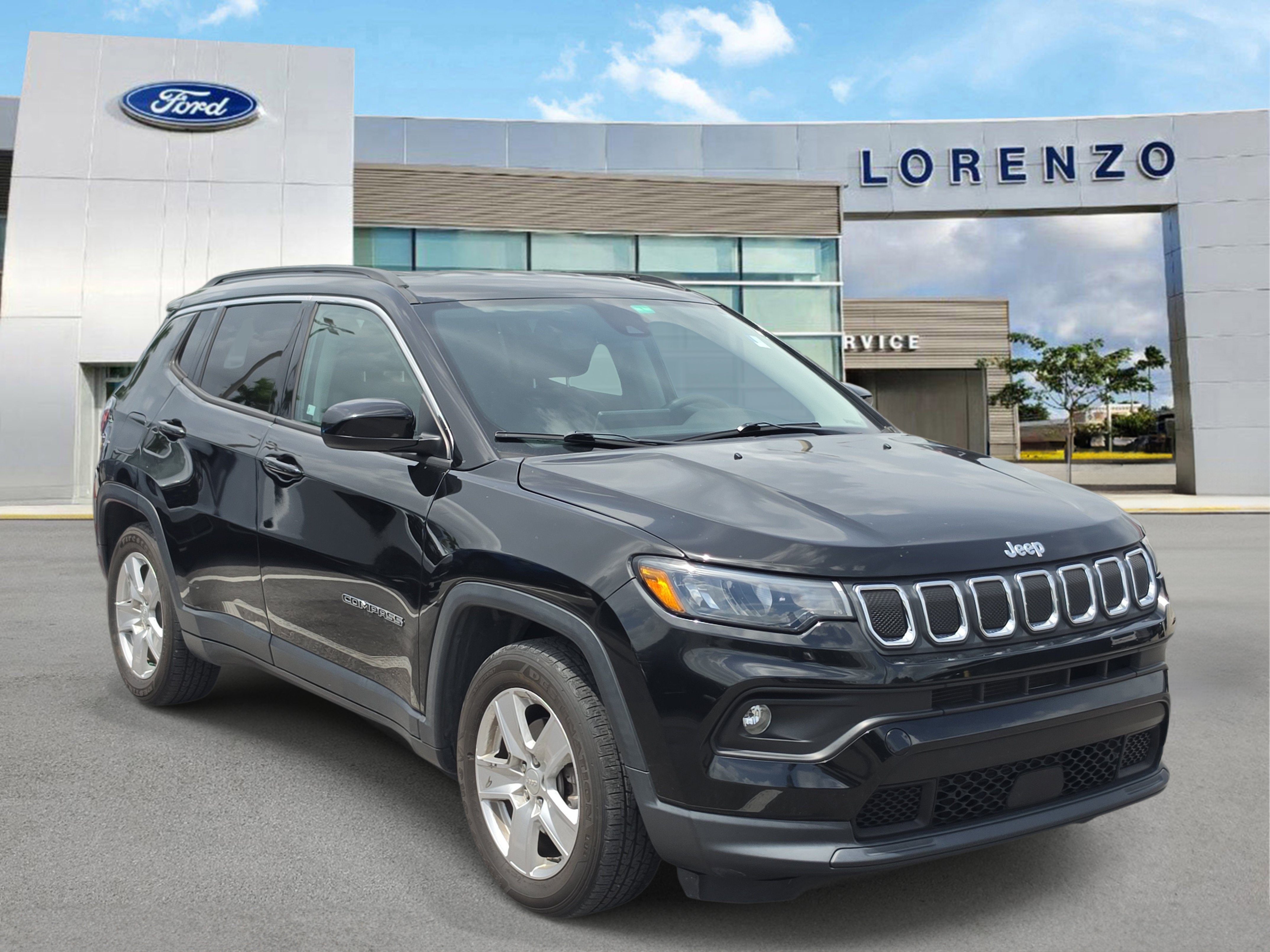 Used 2022 Jeep Compass Latitude FWD image 3