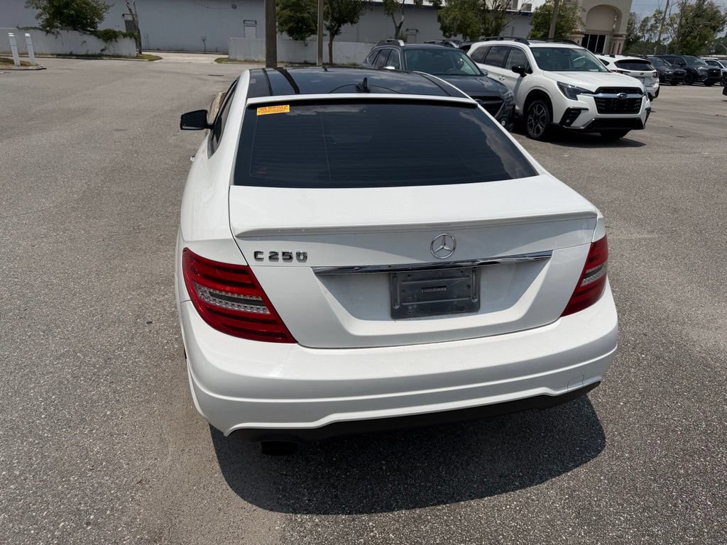 Used 2013 Mercedes-Benz C 250 Coupe image 6