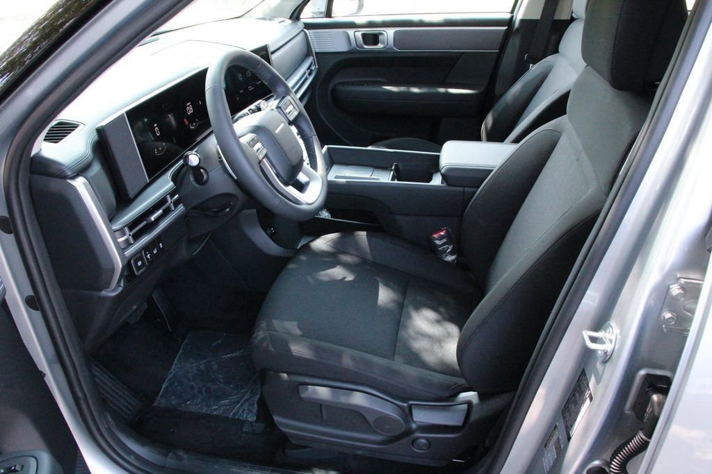 Certified 2026 Hyundai Santa Fe SE image 9