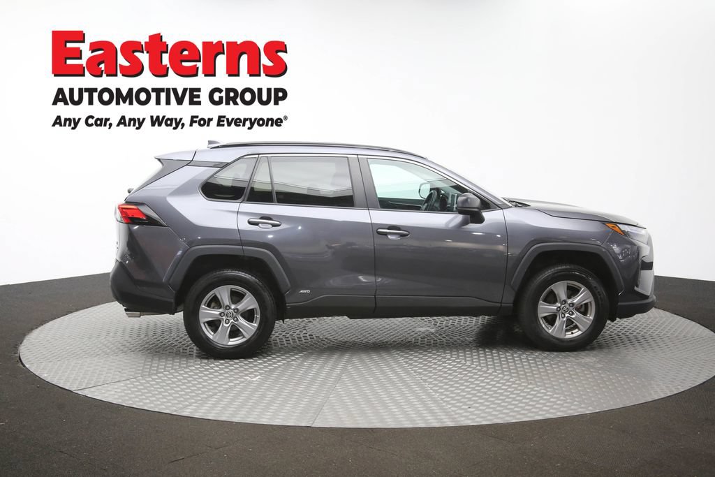 Used 2023 Toyota RAV4 LE AWD/4WD image 43