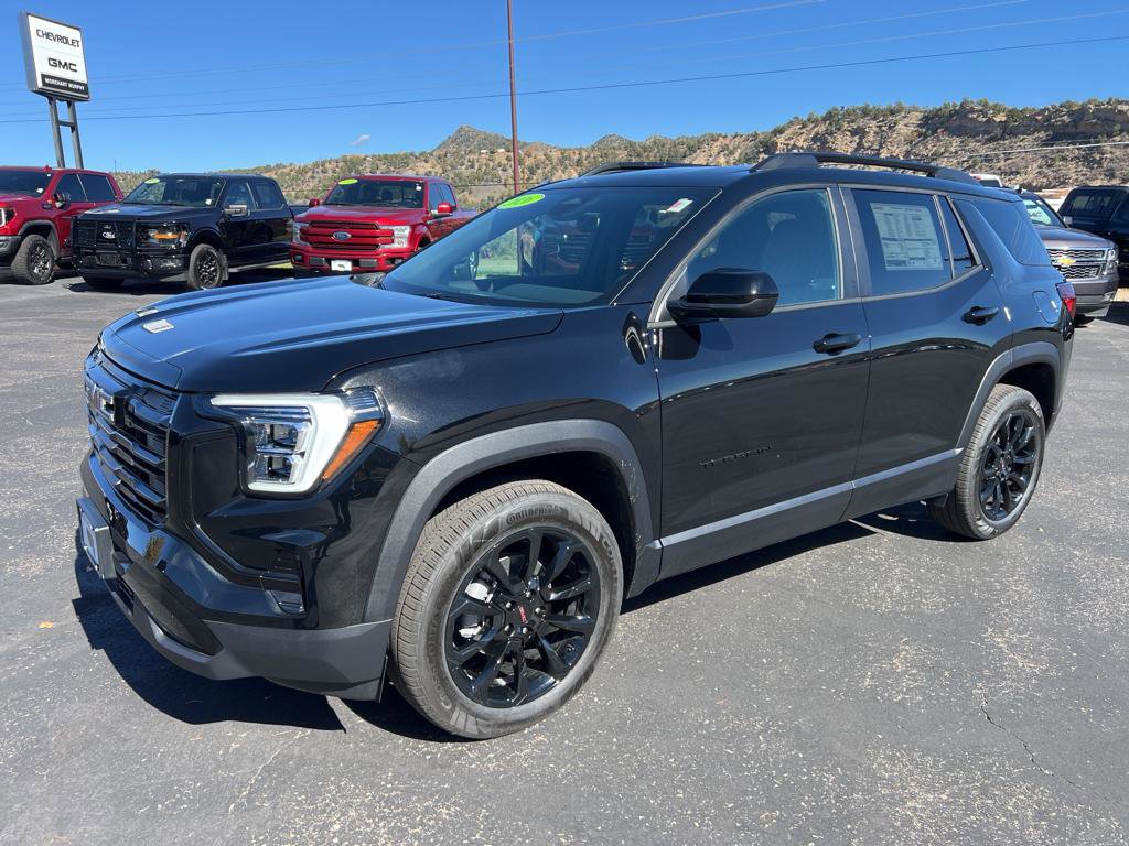 New 2026 GMC Terrain Elevation w/ Black Edition image 3