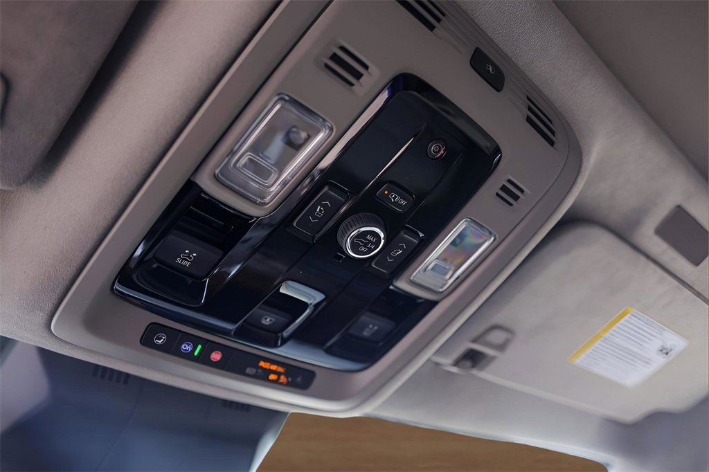 Certified 2025 Cadillac Escalade Sport Platinum image 20