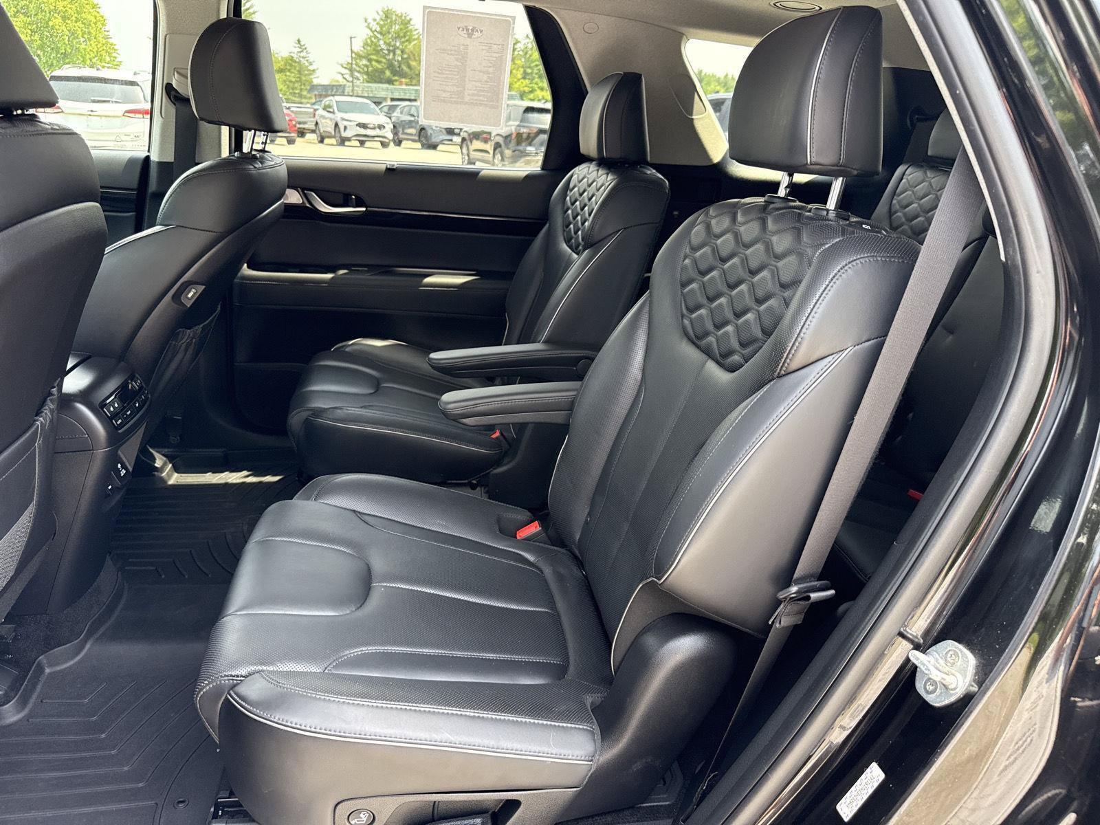 Used 2021 Hyundai Palisade Limited AWD/4WD image 12