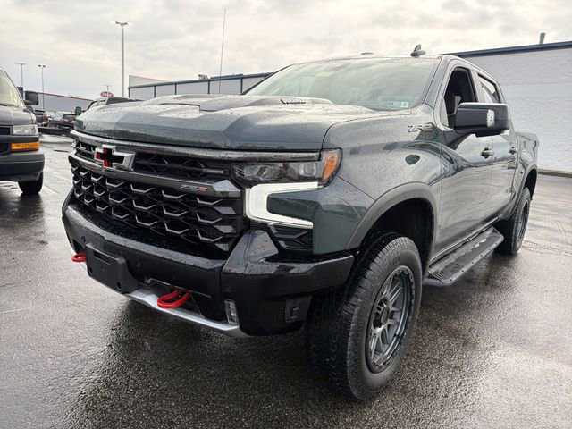 Used 2025 Chevrolet Silverado 1500 ZR2 w/ Technology Package AWD/4WD image 9