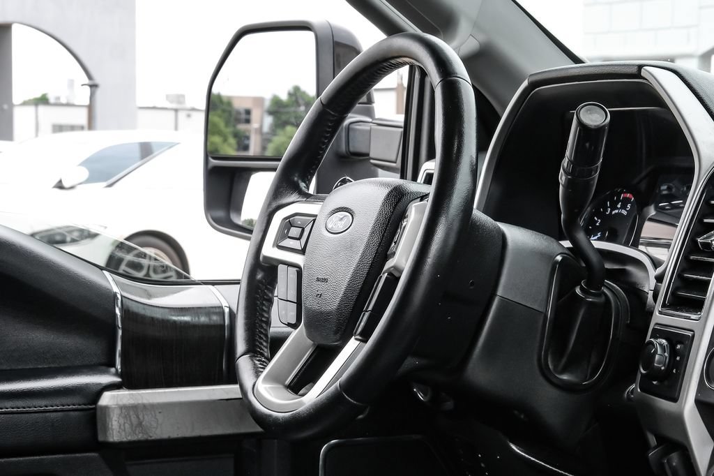 Used 2021 Ford F350 Lariat w/ Lariat Ultimate Package AWD/4WD image 11