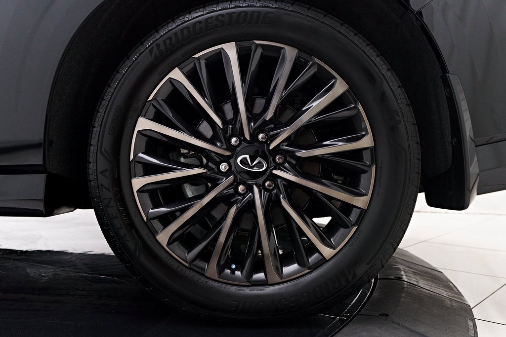 Used 2025 INFINITI QX80 Autograph w/ Autograph Exterior Package image 30