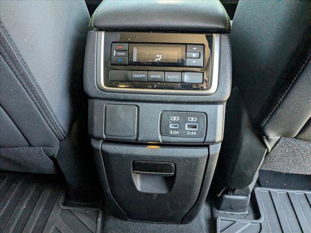 Used 2025 Subaru Ascent Onyx Edition w/ Popular Package #2 AWD/4WD image 16