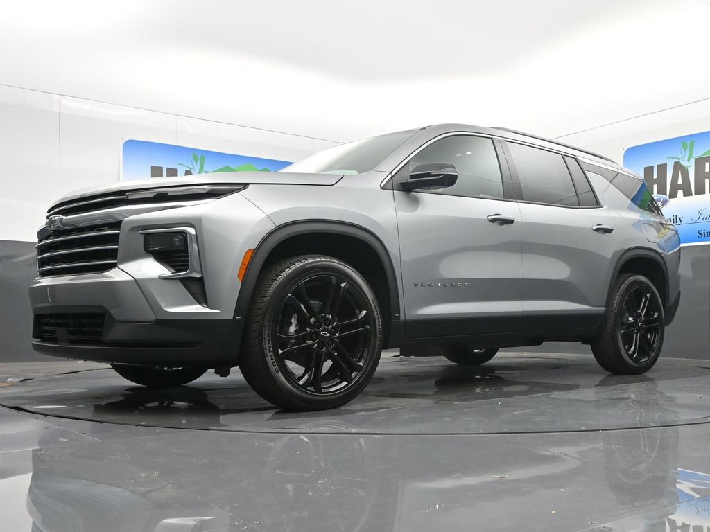 New 2026 Chevrolet Traverse LT w/ Driver Confidence Package image 20