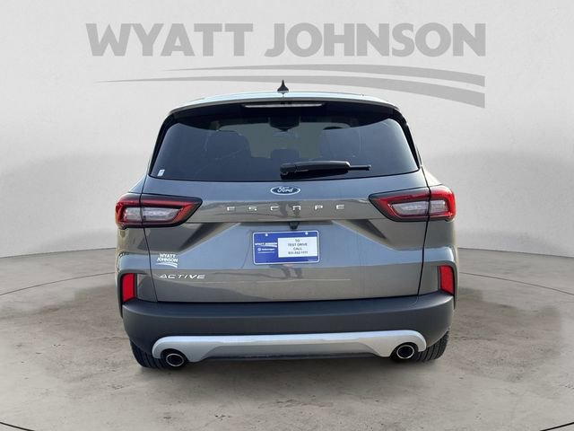 Used 2025 Ford Escape Active image 4