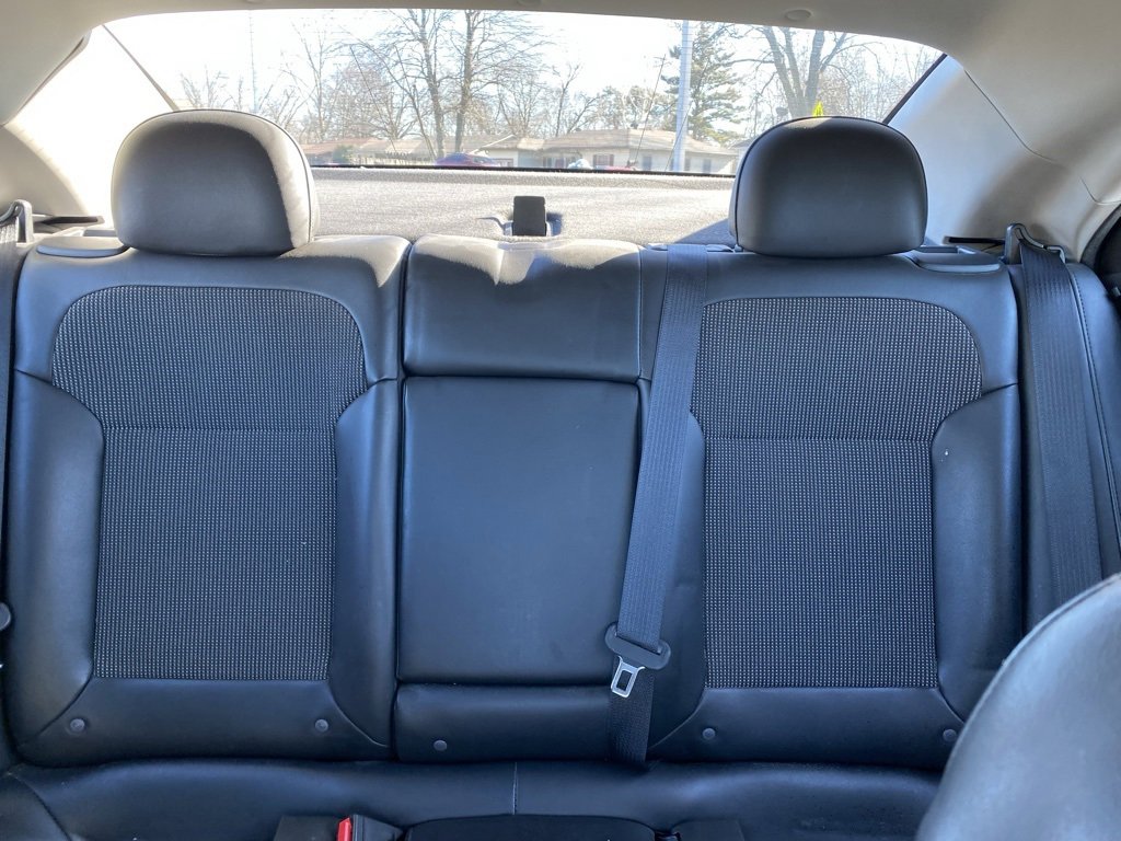 Used 2016 Chevrolet Malibu LT w/ Power Convenience Package image 24