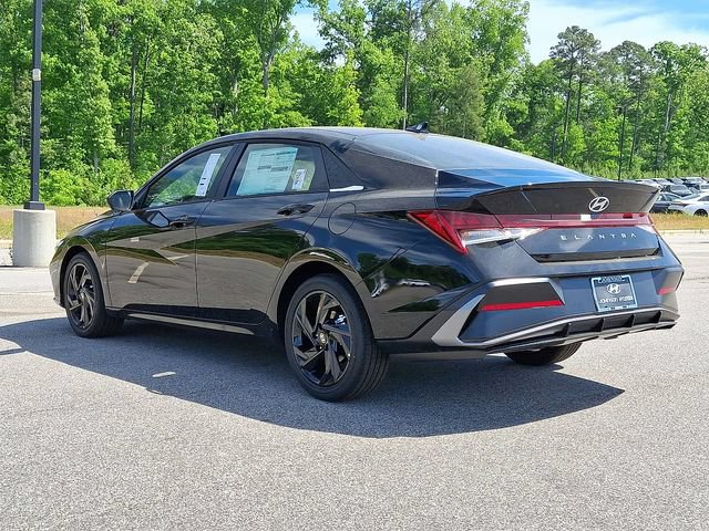 New 2026 Hyundai Elantra SEL Sport Premium FWD image 12