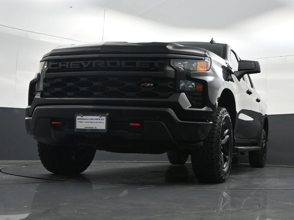 Used 2024 Chevrolet Silverado 1500 Custom Trail Boss AWD/4WD image 37