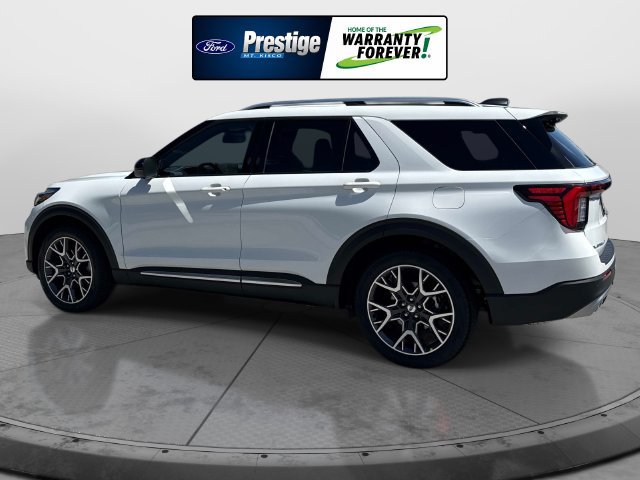 New 2027 Ford Explorer Platinum w/ 3.0L Ultimate Package RWD image 6