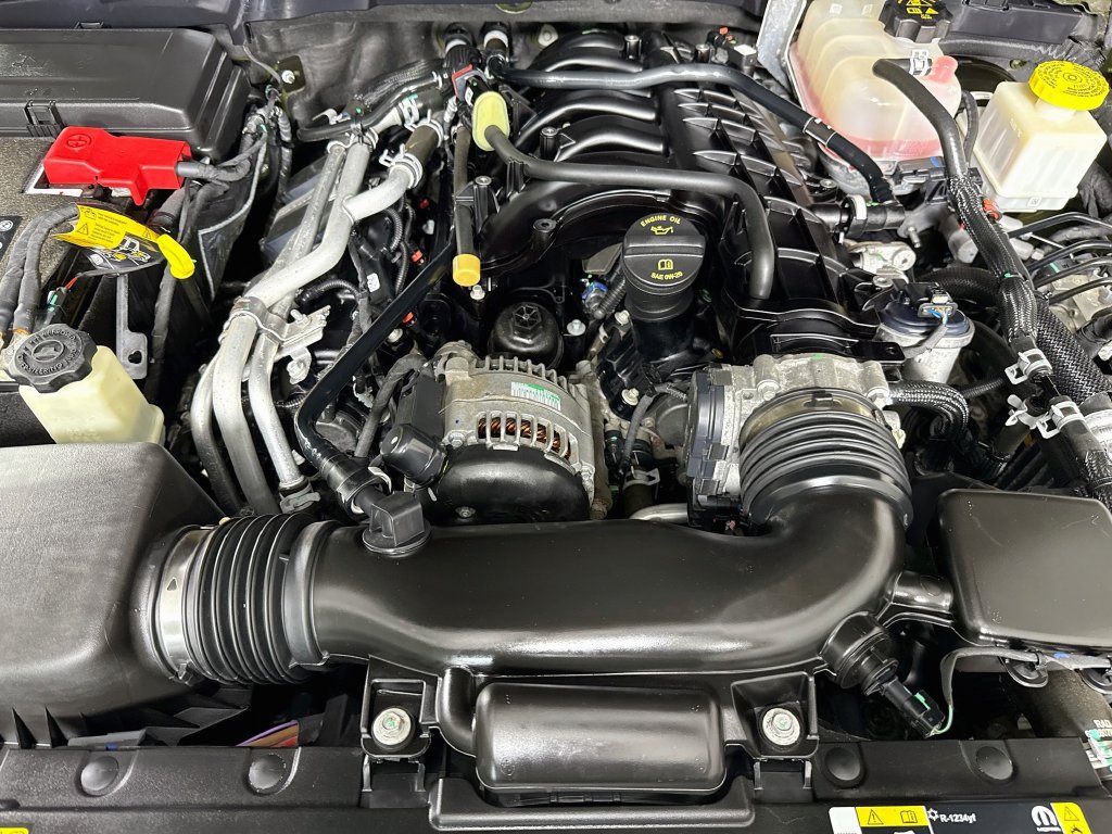 Used 2022 Jeep Gladiator Sport AWD/4WD image 34