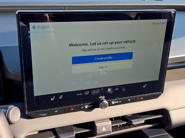 New 2026 Toyota RAV4 XSE AWD/4WD image 21