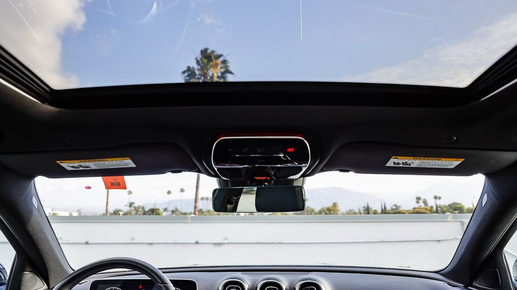 Used 2025 Mercedes-Benz C 300 4MATIC Sedan image 19