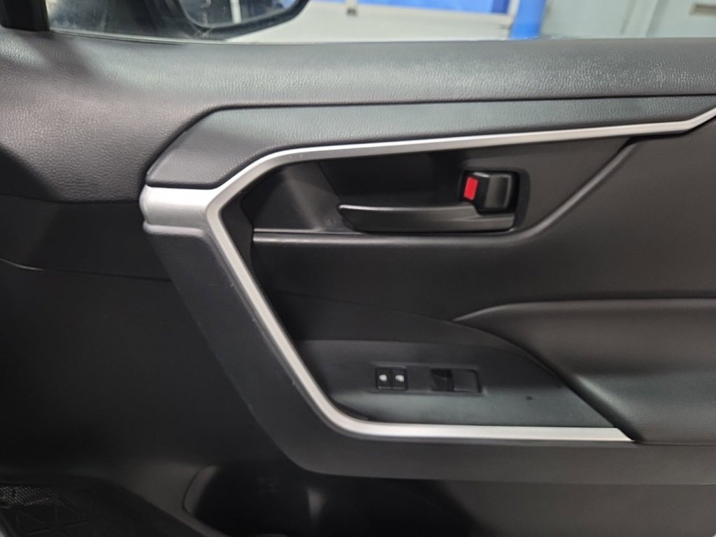 Certified 2023 Toyota RAV4 LE image 19
