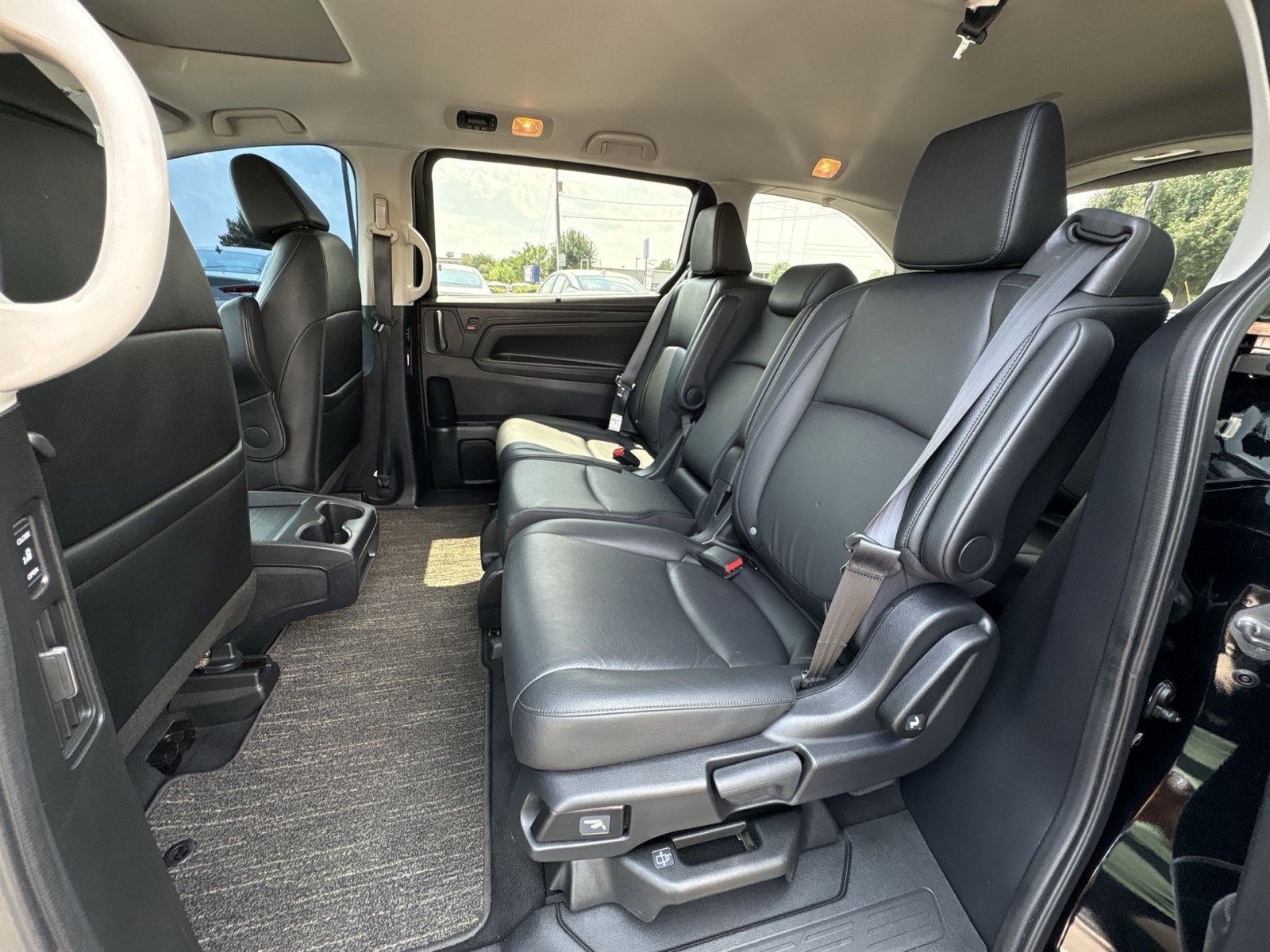 Used 2025 Honda Odyssey EX-L image 25