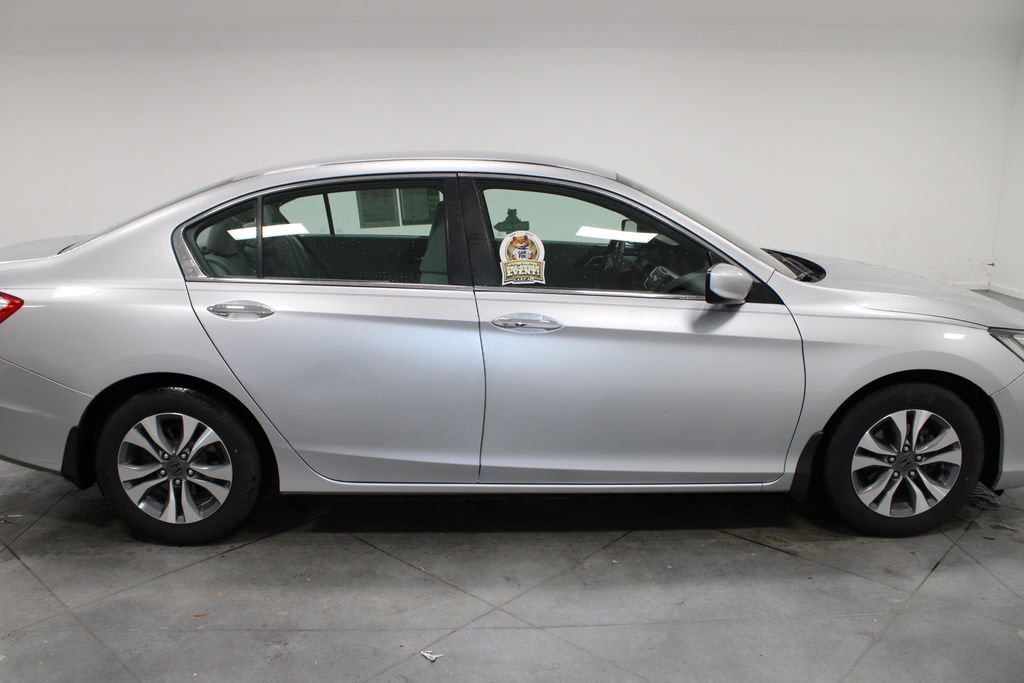 Used 2013 Honda Accord LX image 11
