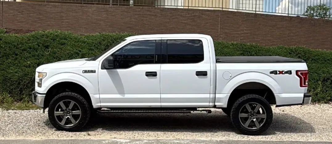 Used 2016 Ford F150 XLT w/ Trailer Tow Package AWD/4WD image 2