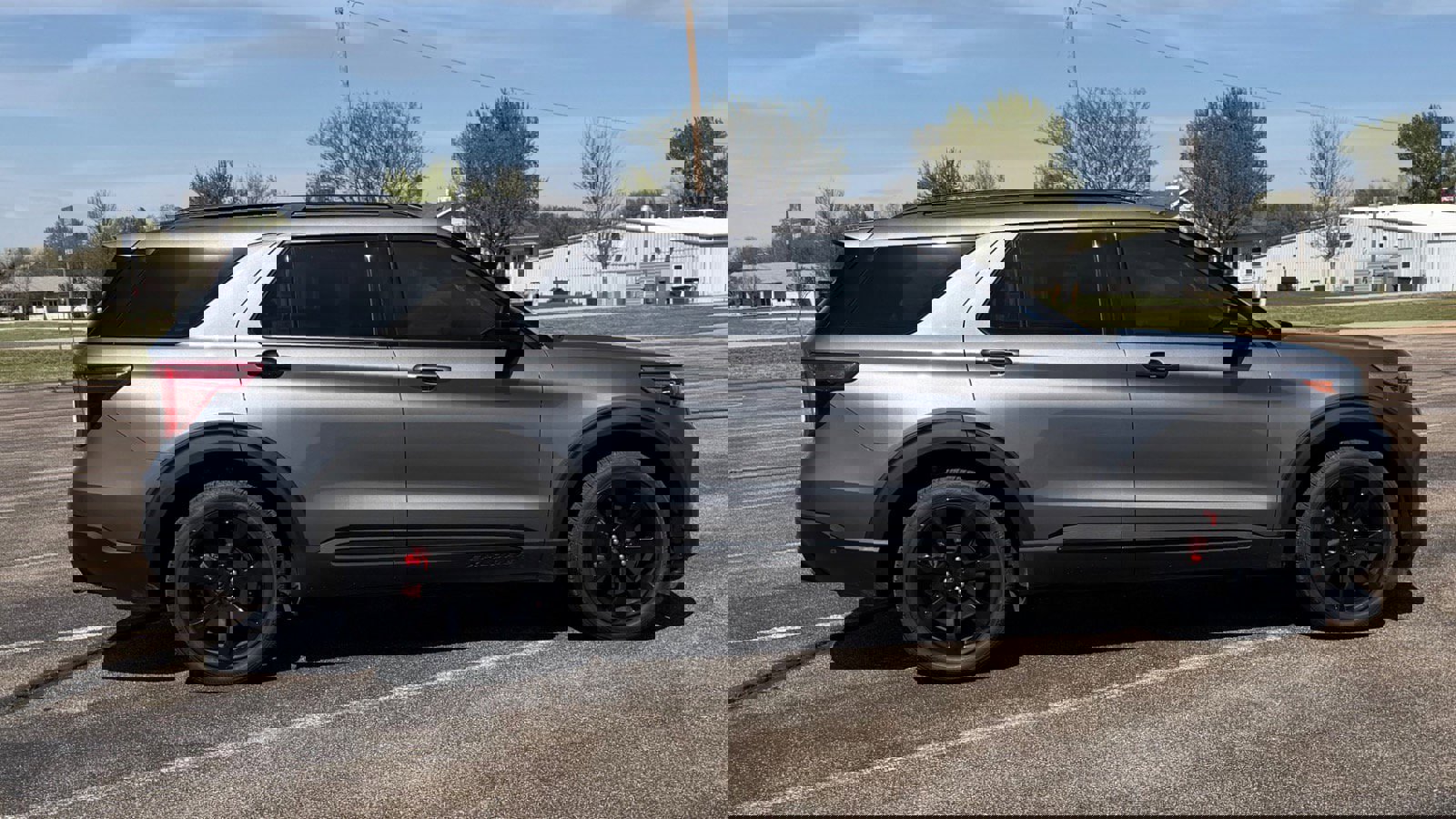 Certified 2021 Ford Explorer ST w/ Equipment Group 401A AWD/4WD image 2