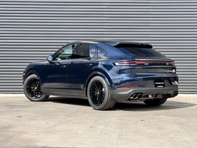 New 2026 Porsche Cayenne Coupe image 3