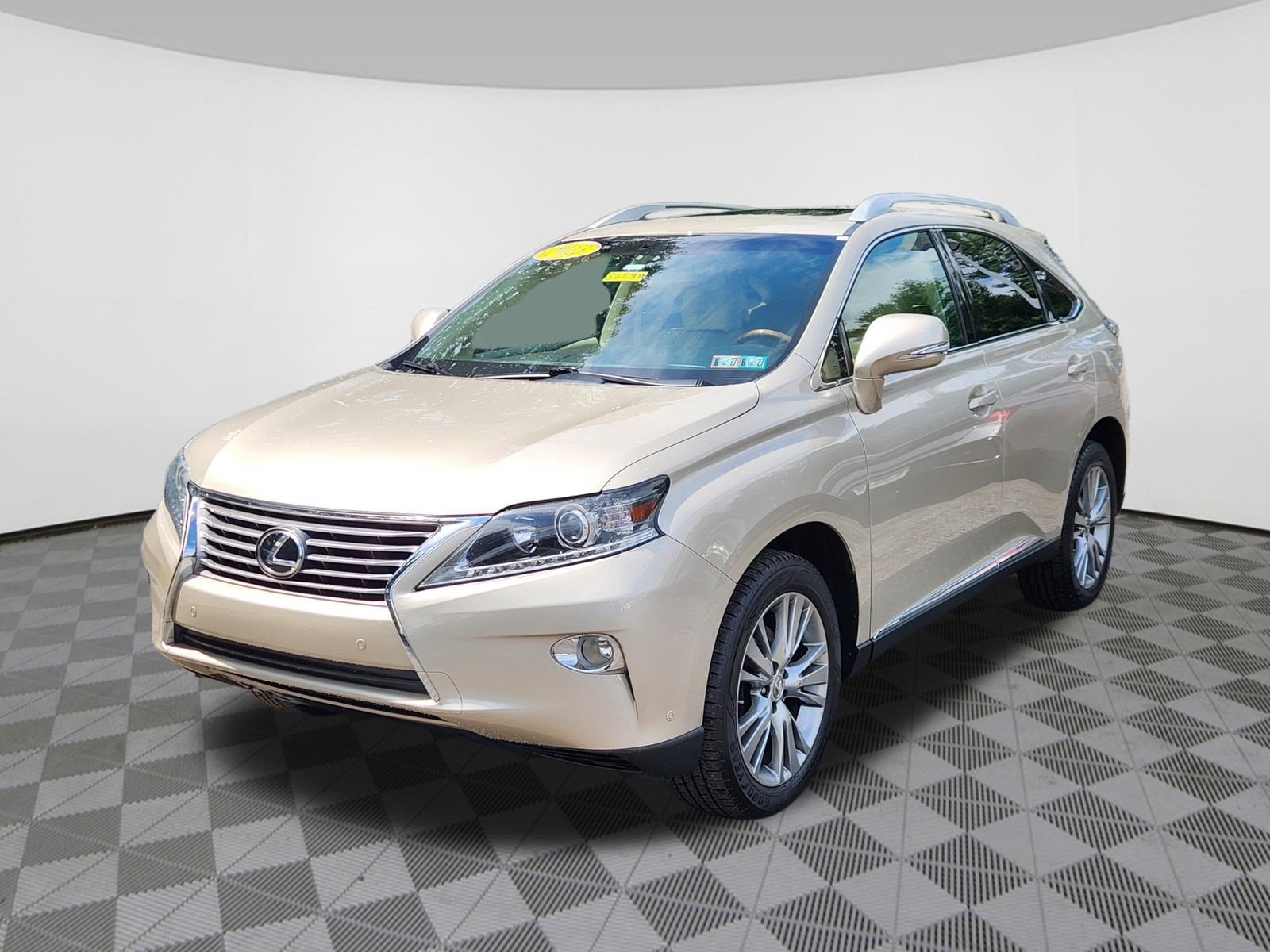 Used 2013 Lexus RX 350 AWD w/ Navigation Pkg image 2