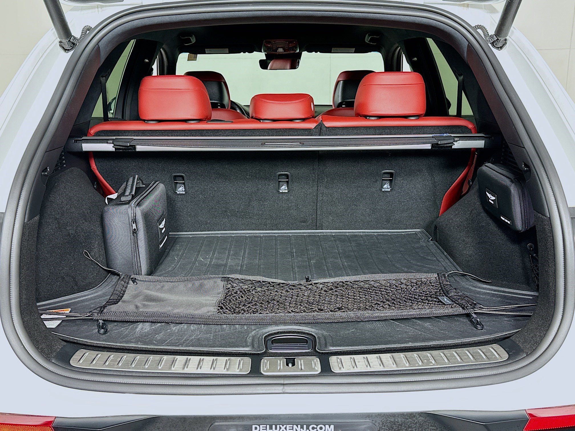 Used 2025 Genesis GV70 3.5T Sport w/ Sport Prestige Package image 26
