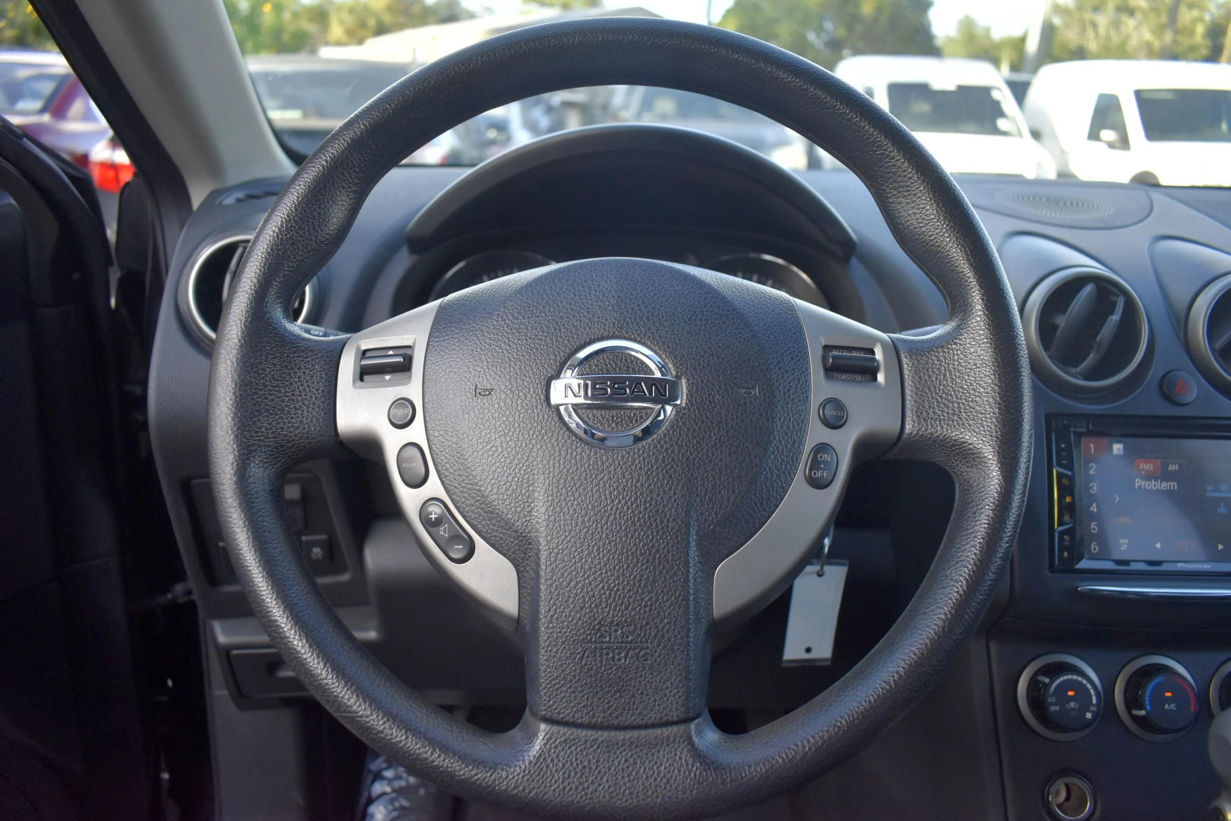Used 2011 Nissan Rogue S Krom Edition image 17