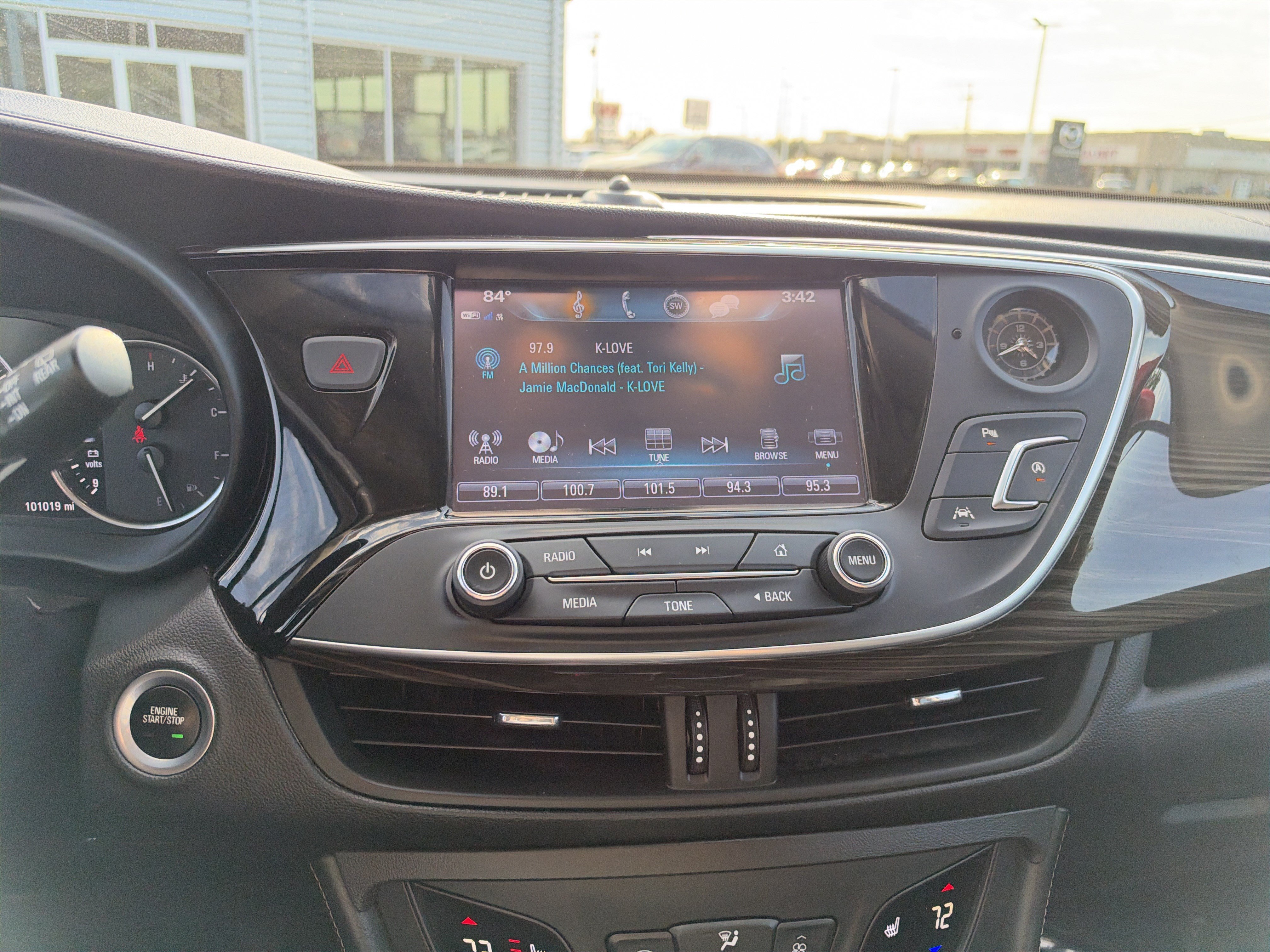 Used 2019 Buick Envision Premium AWD/4WD image 42