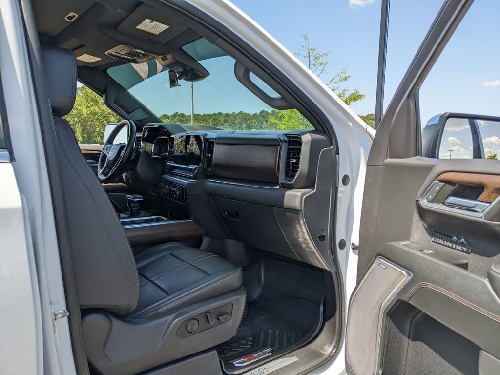 Used 2023 Chevrolet Silverado 1500 High Country w/ High Country Premium Package image 45