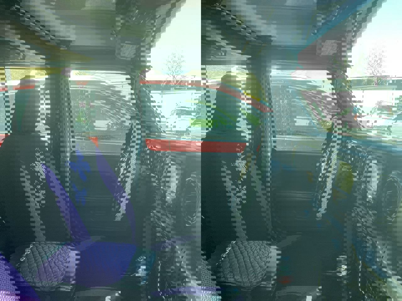 Used 2018 Jeep Wrangler Unlimited Sport image 4