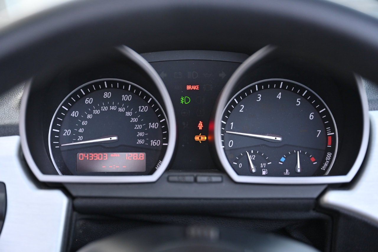 Used 2006 BMW Z4 3.0si RWD image 44