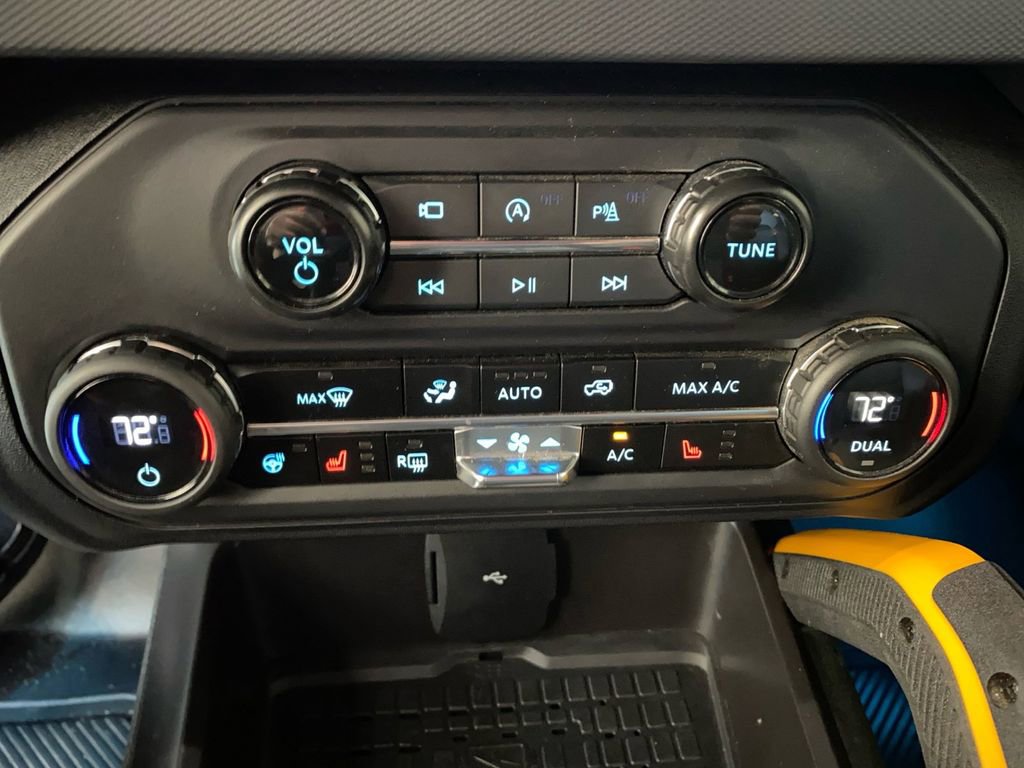 Used 2024 Ford Bronco Badlands AWD/4WD image 29
