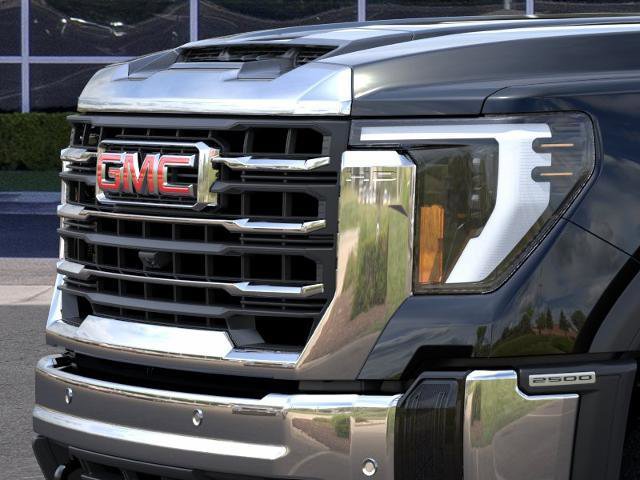 New 2026 GMC Sierra 2500 SLE w/ Preferred Package AWD/4WD image 13