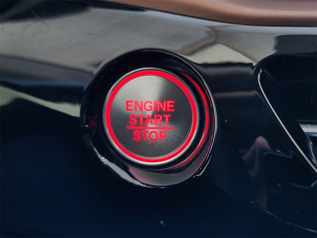 Used 2022 Acura MDX FWD w/ Technology Package image 21