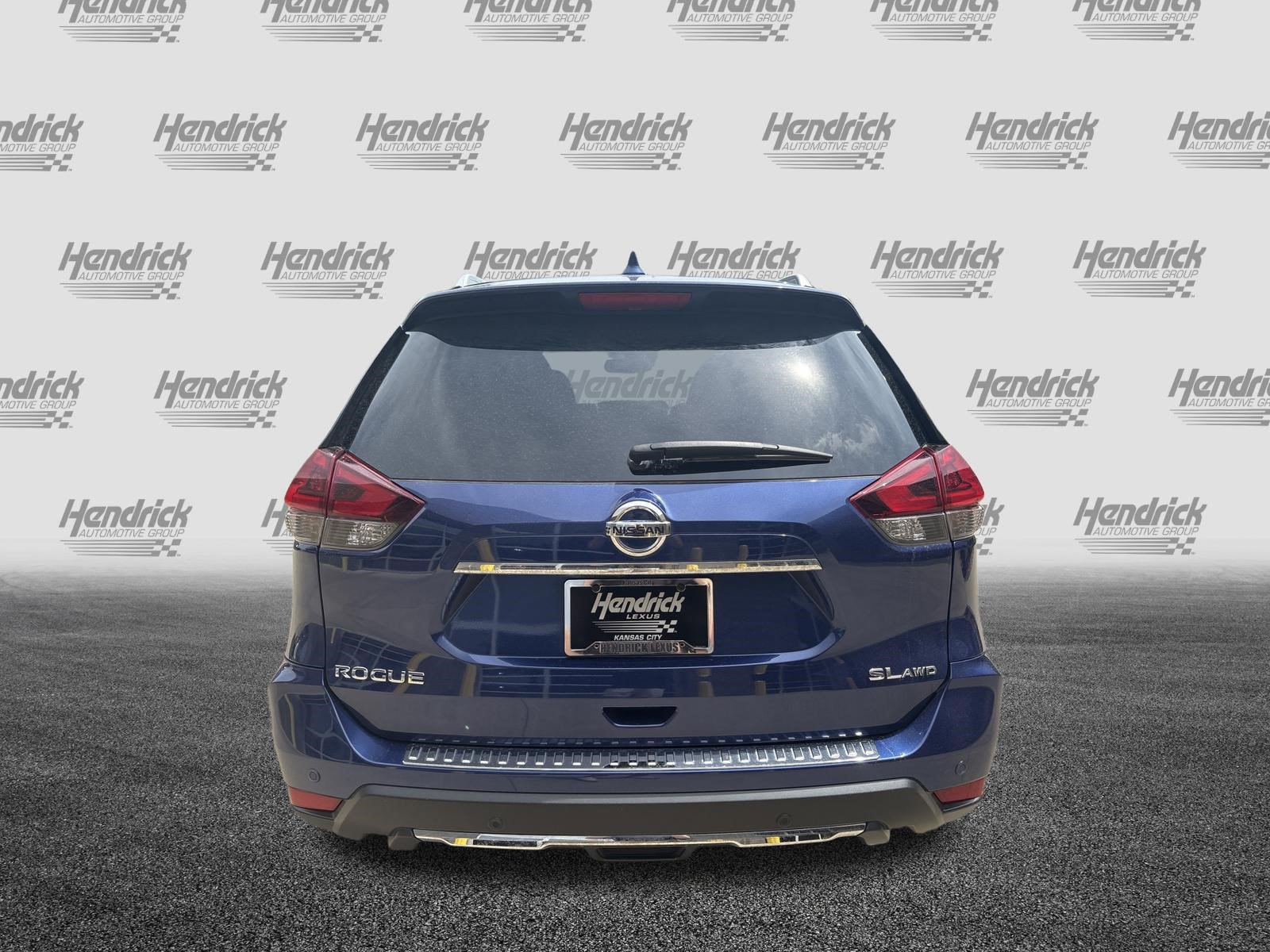 Used 2019 Nissan Rogue SL w/ Premium Package AWD/4WD image 9