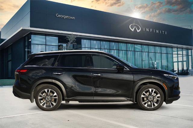 Certified 2025 INFINITI QX60 Luxe w/ Cargo Package image 3