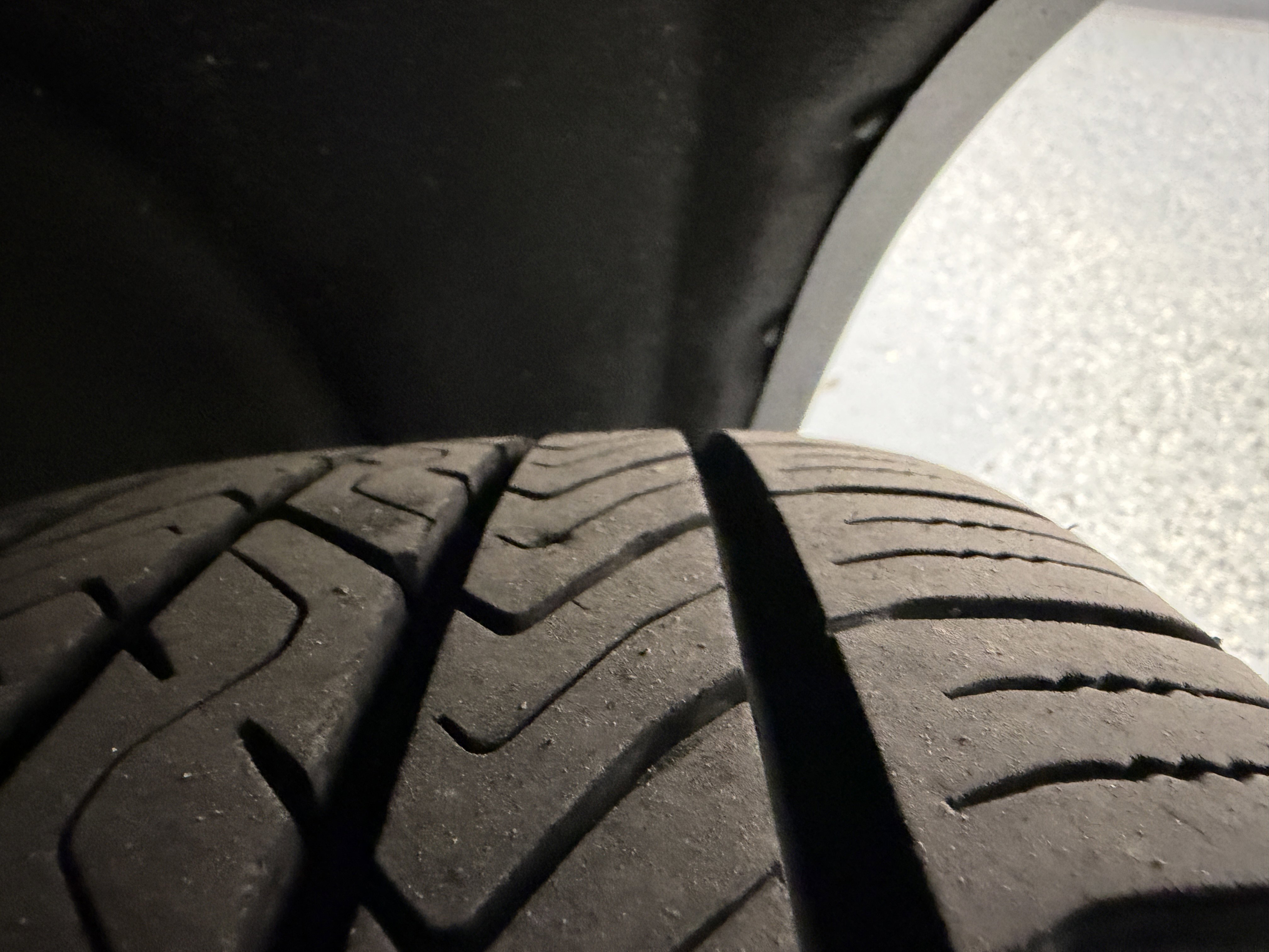 Used 2020 Lincoln Corsair Reserve w/ Equipment Group 201A image 37