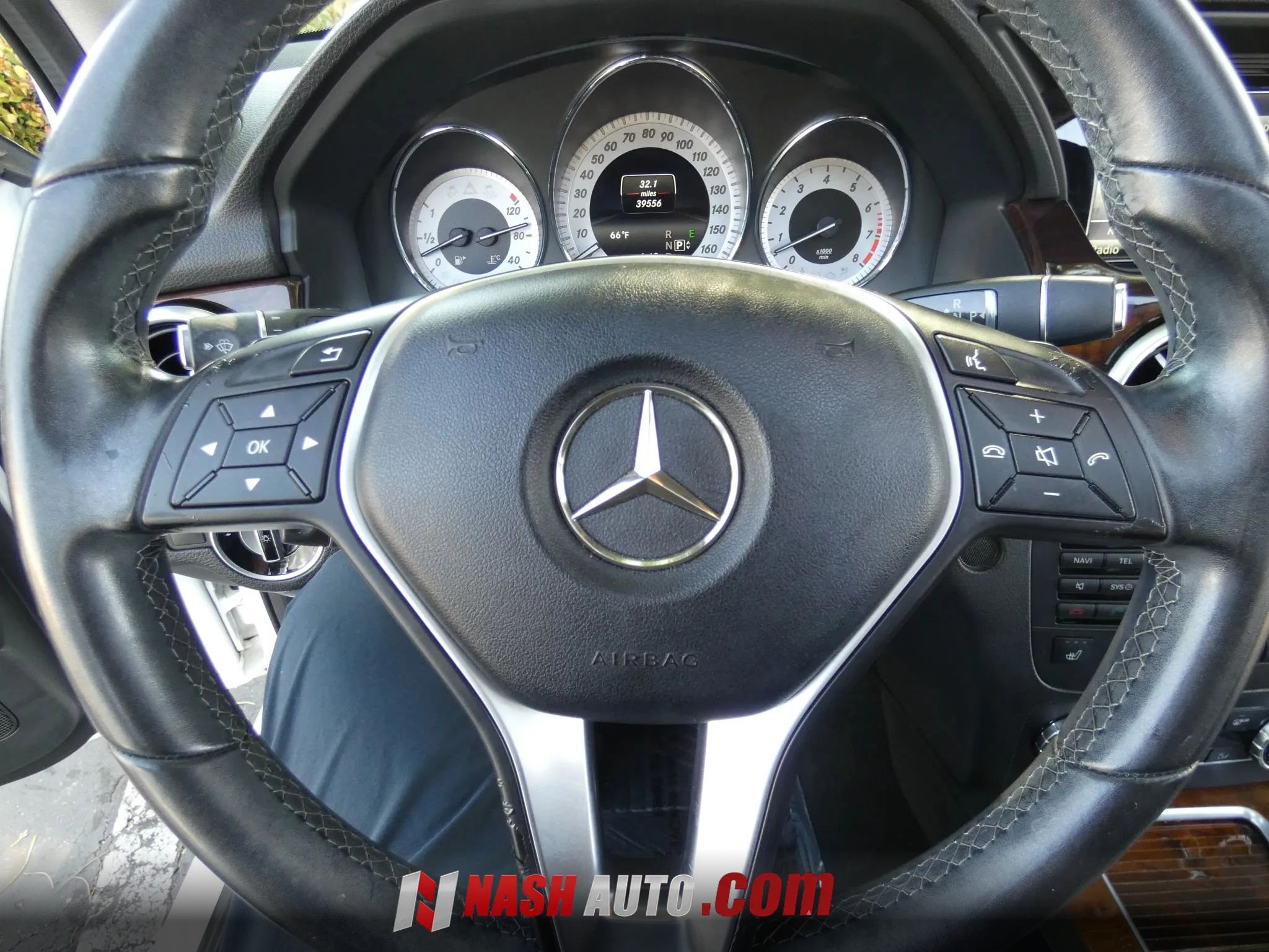 Used 2015 Mercedes-Benz GLK 350 2WD image 51