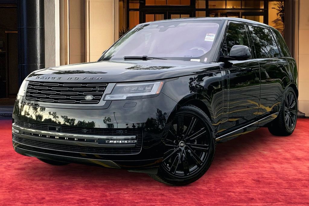 Used 2023 Land Rover Range Rover Long Wheelbase Autobiography image 1