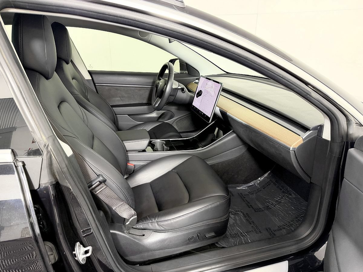 Used 2018 Tesla Model 3 Long Range AWD/4WD image 44