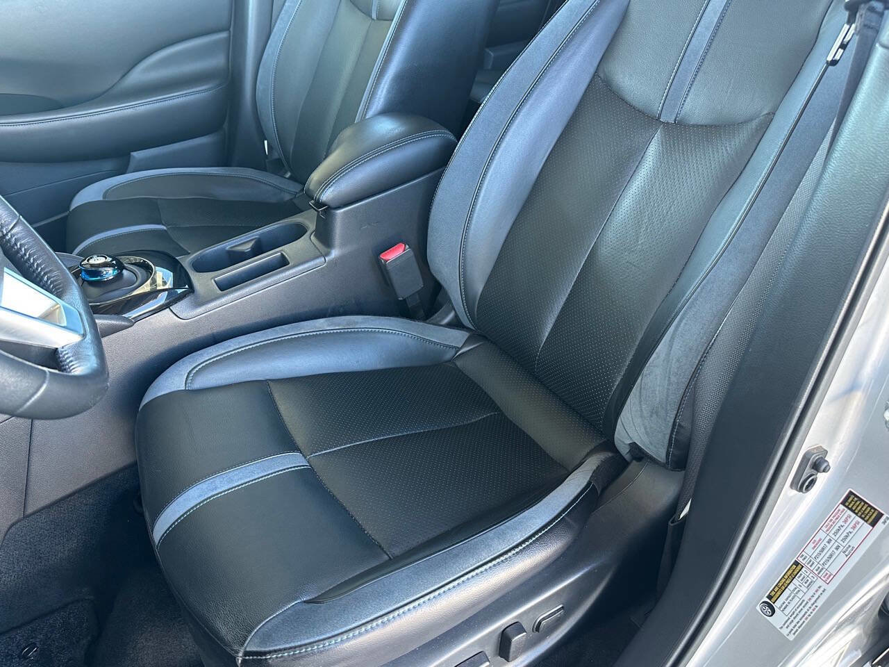 Used 2018 Nissan Leaf SL w/ Protection Package image 13