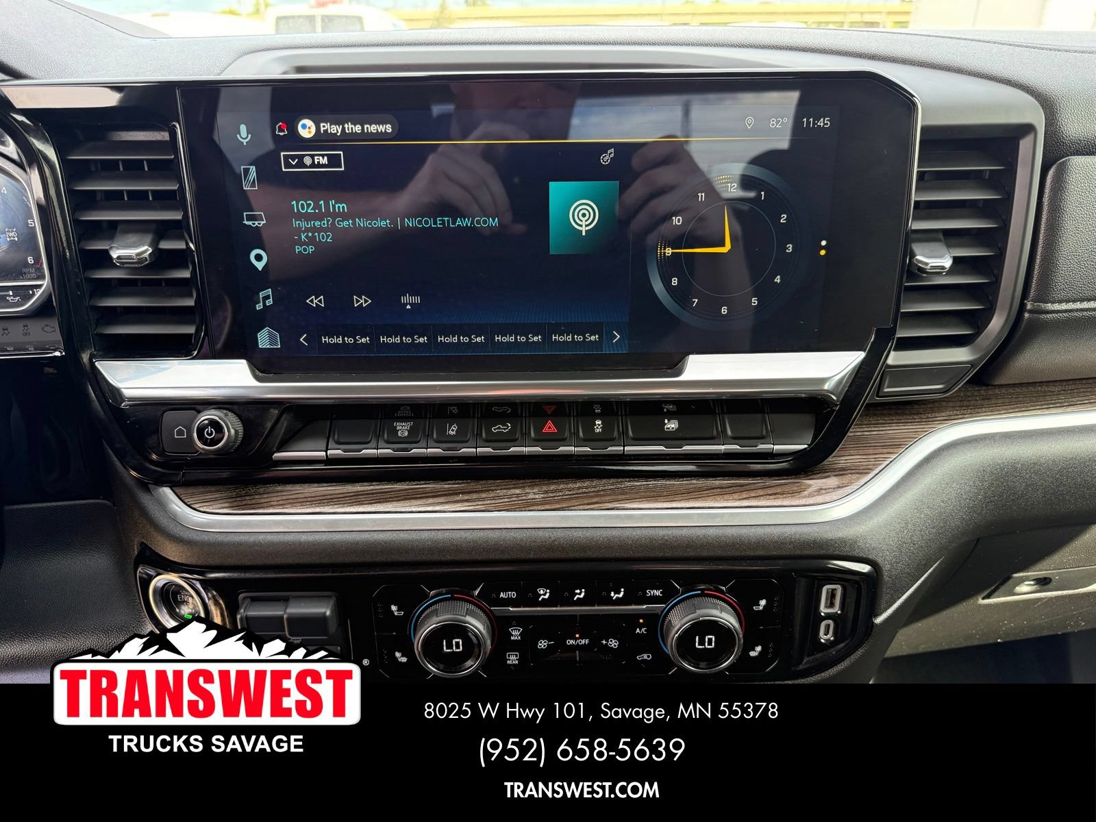 Used 2025 Chevrolet Silverado 2500 LT w/ Convenience Package AWD/4WD image 11