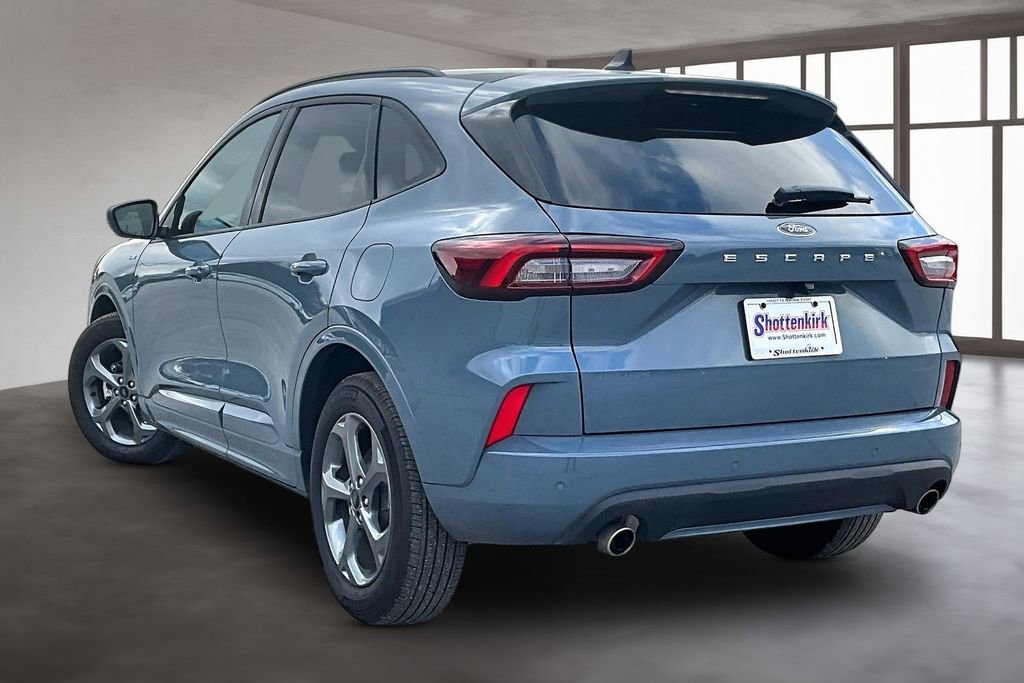 Used 2024 Ford Escape ST-Line w/ Tech Pack #1 image 4