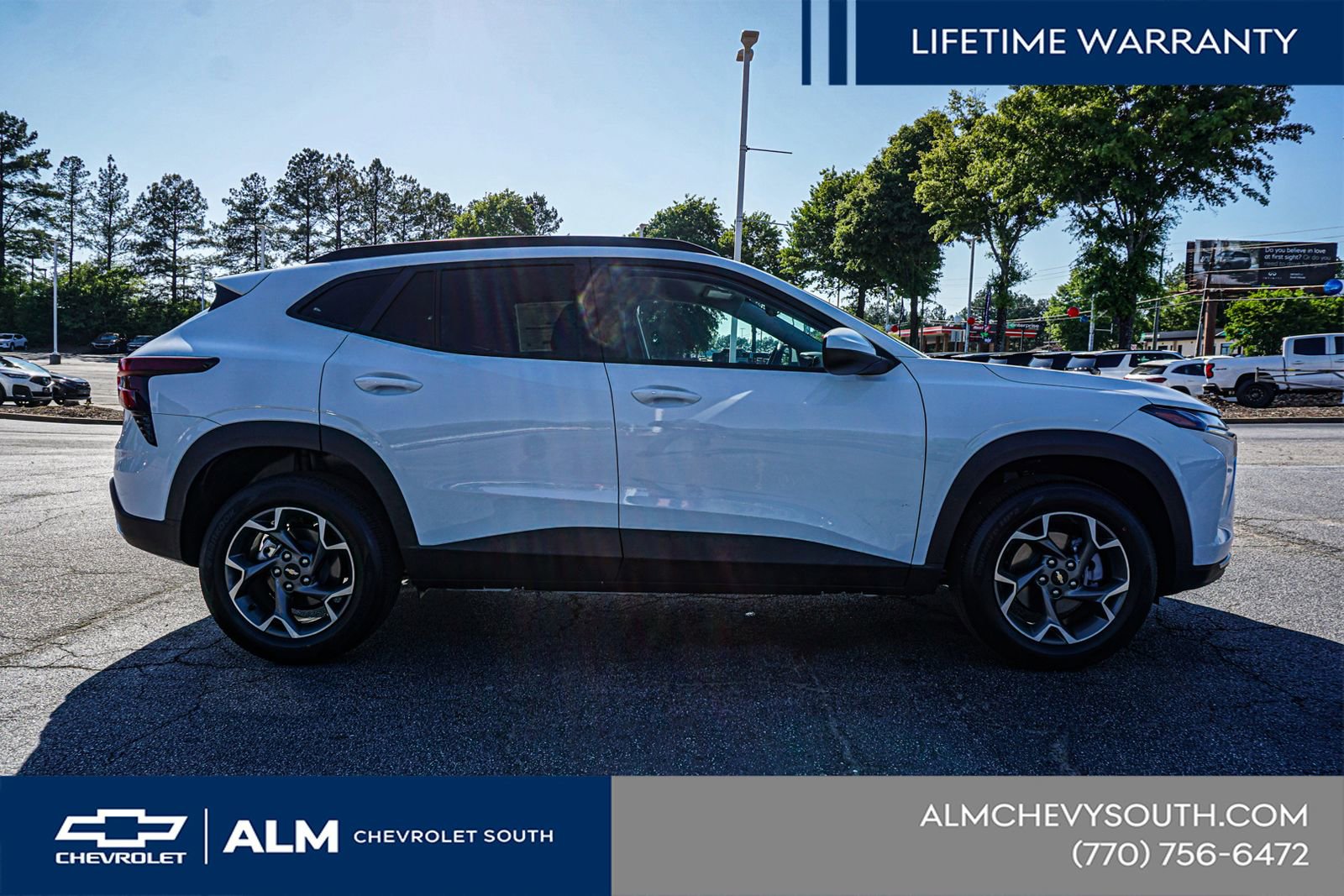 New 2026 Chevrolet Trax LT w/ Driver Confidence Package FWD image 10