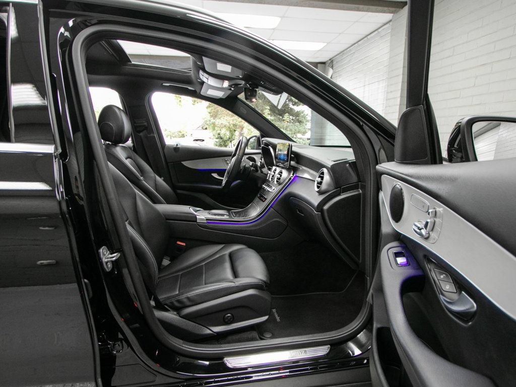 Used 2021 Mercedes-Benz GLC 300 4MATIC image 18
