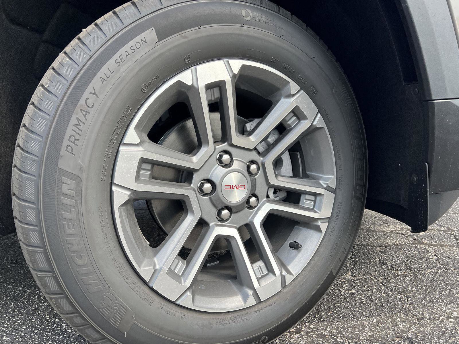 New 2026 GMC Terrain Elevation w/ Technology Package II image 2
