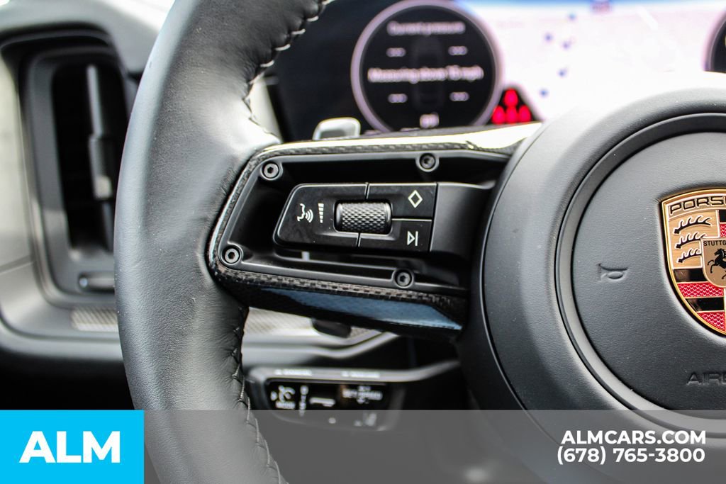 Used 2025 Porsche Cayenne GTS w/ Technology Package image 22